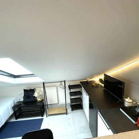 דירות ראפאלו Lovely Mini Attic מראה חיצוני תמונה