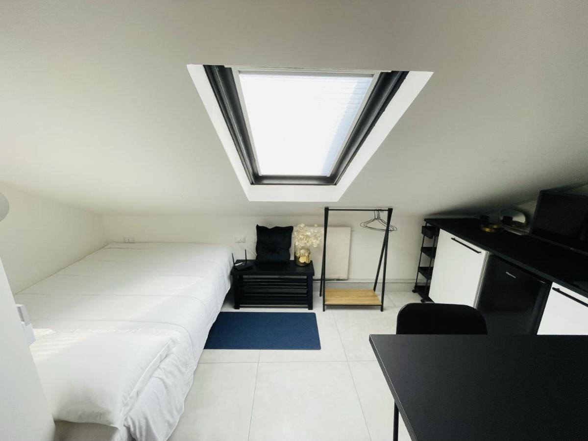דירות ראפאלו Lovely Mini Attic מראה חיצוני תמונה